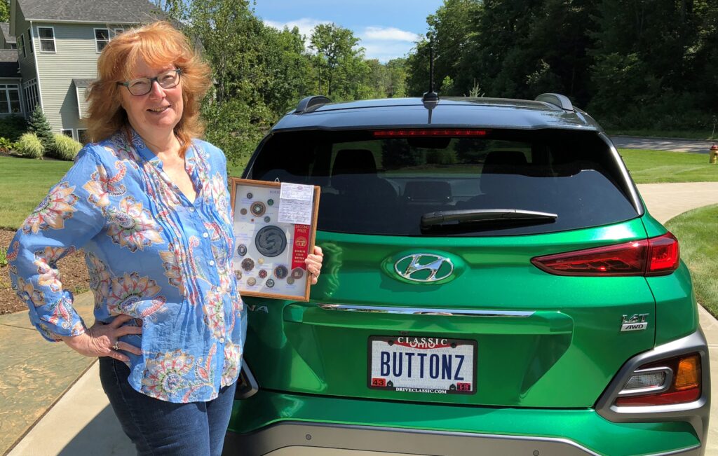 Laurel Buttons license plate